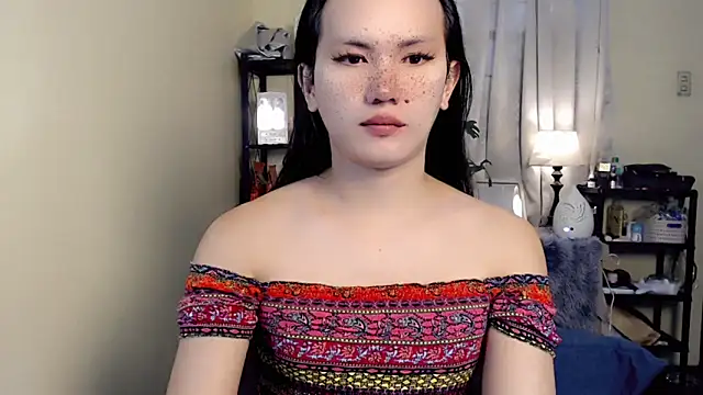 beatrice 21 online show from September 22, 2025, 4:29 am