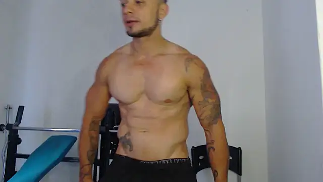 JacobJamess online show from June 24, 2026, 8:39 pm