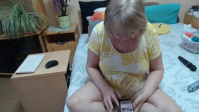 Margaret-milf online show from February 5, 2026, 7:37 am