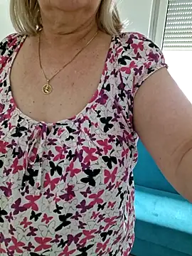 Snapshot of Margaret-milf chatting on May 11, 2026, 8:49 am Margaret-milf online show from May 11, 2026, 8:49 am