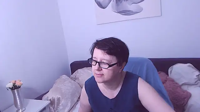 ChristaRose online show from October 22, 2025, 7:13 pm