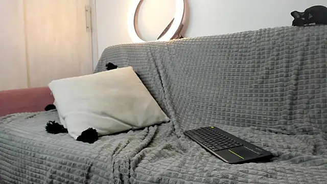 specter 27 online show from March 22, 2025, 2:05 am