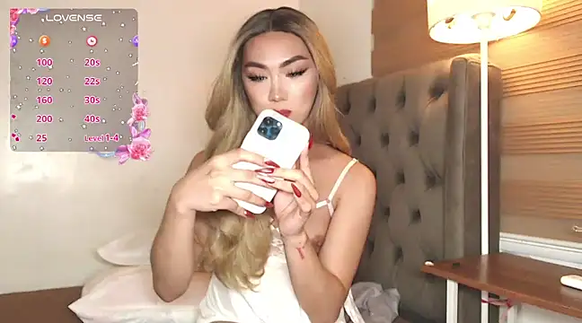 Local Hoelyx online show from February 13, 2025, 8:03 pm