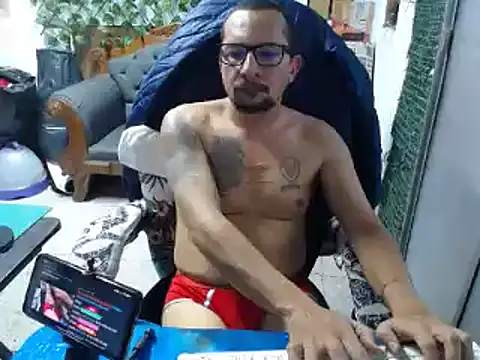 Snapshot of alexam_gal@xh chatting on March 22, 2025, 4:47 pm alexam galxh online show from March 22, 2025, 4:47 pm