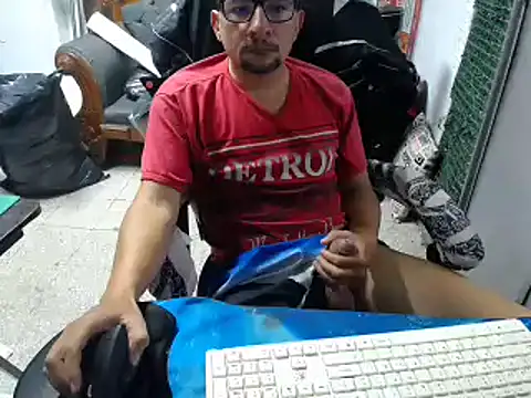 Snapshot of alexam_gal@xh chatting on March 4, 2025, 3:37 pm alexam galxh online show from March 4, 2025, 3:37 pm