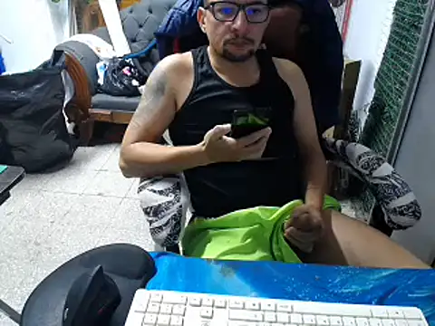 Snapshot of alexam_gal@xh chatting on March 8, 2025, 1:36 pm alexam galxh online show from March 8, 2025, 1:36 pm