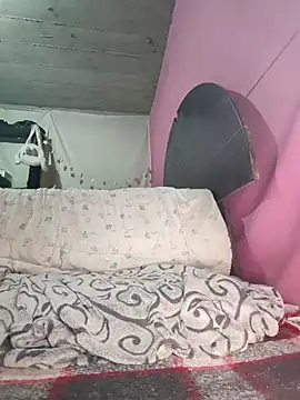 Snapshot of elfo_del_infierno chatting on December 12, 2024, 11:36 pm elfo del infierno online show from December 12, 2024, 11:36 pm