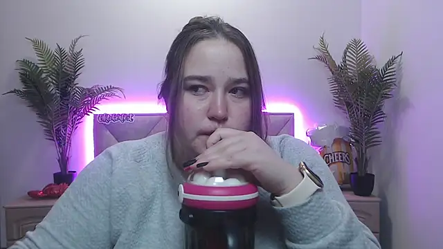 XX Daniella XX online show from October 2, 2025, 6:17 am