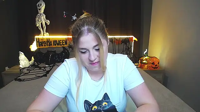 JessikaDaniel online show from October 29, 2025, 7:29 am