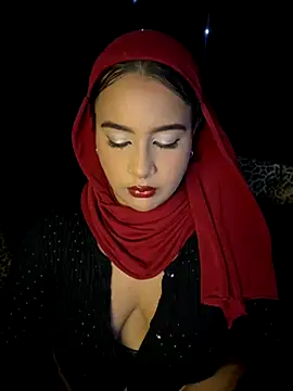 Maryam yamal online show from October 4, 2025, 8:21 pm