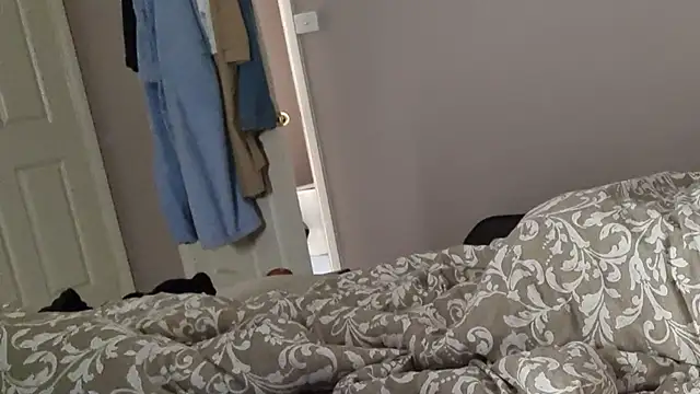 Snapshot of AmateurGuy23 chatting on September 23, 2025, 6:59 pm AmateurGuy23 online show from September 23, 2025, 6:59 pm