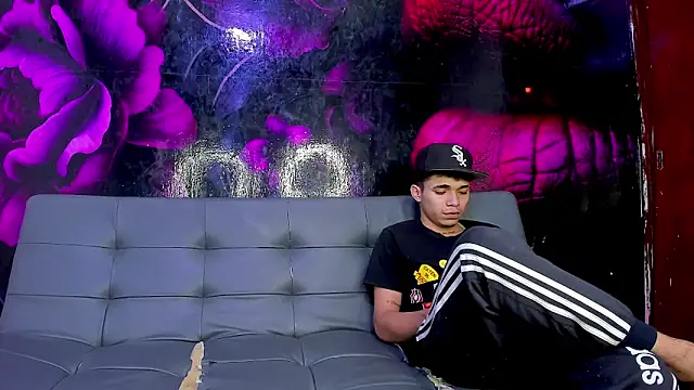 SecretsParty online show from September 16, 2025, 2:34 am