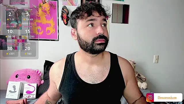 johnnyalx online show from November 4, 2025, 7:50 pm