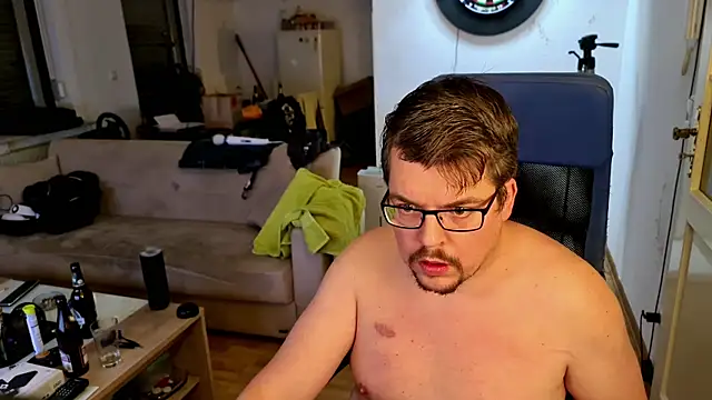 Raaziel online show from November 29, 2025, 6:13 am