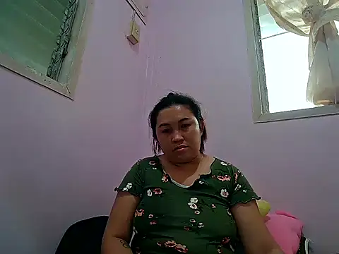 LalaiAsian online show from October 10, 2025, 11:05 pm