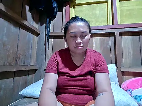 LalaiAsian online show from October 18, 2025, 10:28 am