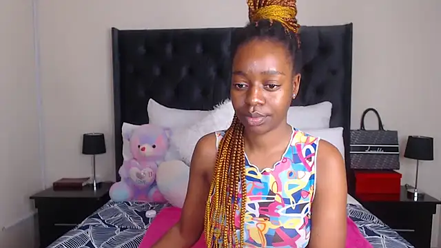 Sexynaughty Gal online show from January 24, 2025, 8:53 pm