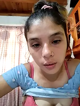 Snapshot of mariamac420 chatting on March 7, 2025, 8:33 pm mariamac420 online show from March 7, 2025, 8:33 pm