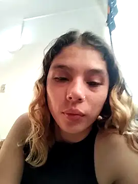 Snapshot of mariamac420 chatting on March 14, 2025, 9:32 pm mariamac420 online show from March 14, 2025, 9:32 pm