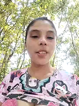 Snapshot of mariamac420 chatting on February 23, 2025, 7:38 pm mariamac420 online show from February 23, 2025, 7:38 pm