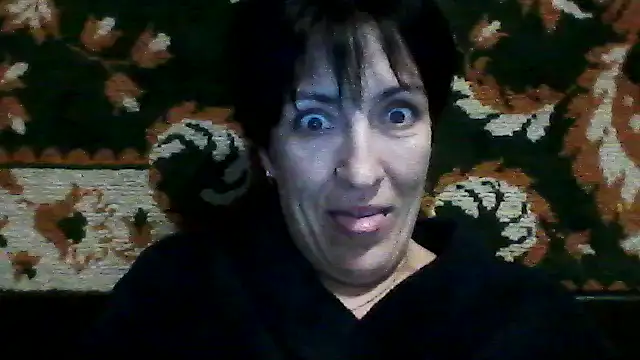 SunnyAmorre online show from October 4, 2025, 8:32 pm