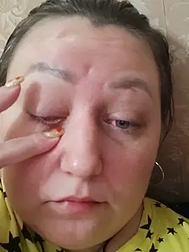 Rini333 online show from September 14, 2025, 2:56 am