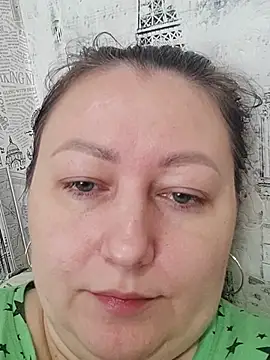Rini333 online show from June 1, 2026, 8:36 am
