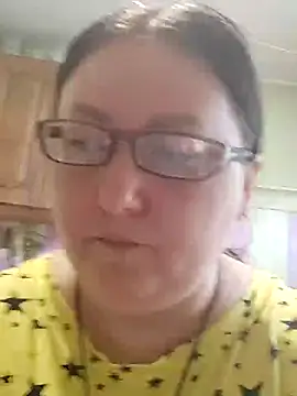 Rini333 online show from September 12, 2025, 10:04 am