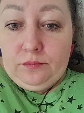 Rini333 online show from October 15, 2025, 11:07 am