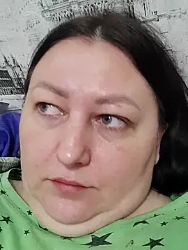 Rini333 online show from October 13, 2025, 5:31 am