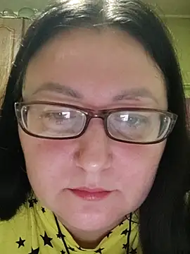 Rini333 online show from September 10, 2025, 1:37 am