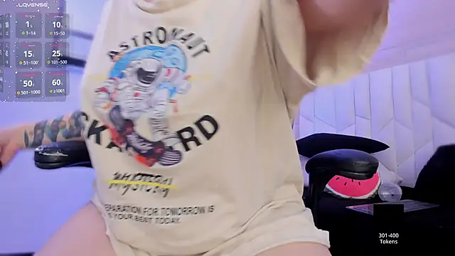 Snapshot of io_chie_ chatting on September 29, 2025, 4:08 am io chie online show from September 29, 2025, 4:08 am