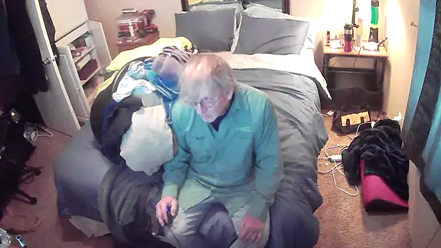 jck1m0t online show from February 16, 2025, 7:49 pm