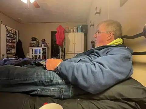 jck1m0t online show from December 2, 2025, 12:55 am