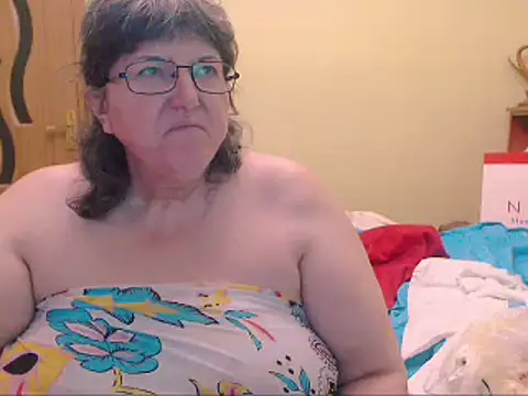 Snapshot of HugeTits chatting on December 10, 2024, 11:51 pm HugeTits online show from December 10, 2024, 11:51 pm