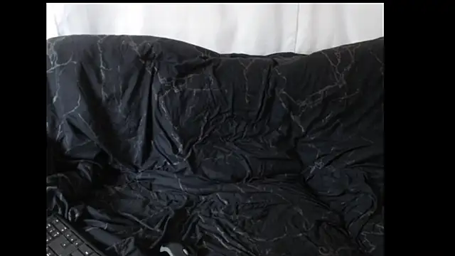 whiskyjane69 online show from September 14, 2025, 10:37 am