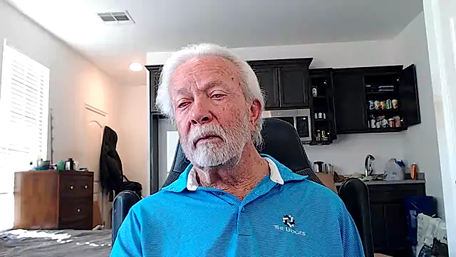 rockpoint69 online show from December 14, 2025, 9:31 pm