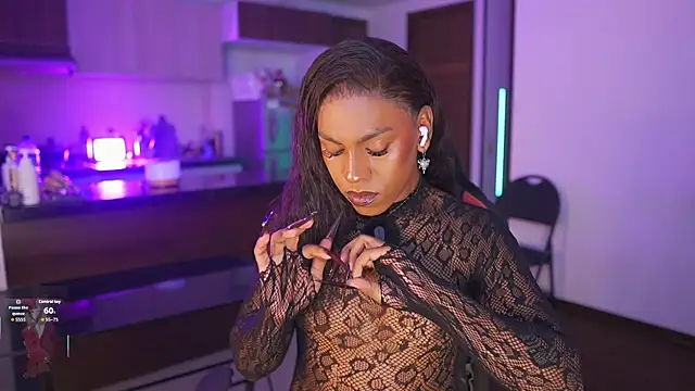 AmberRaus online show from October 8, 2025, 2:35 am