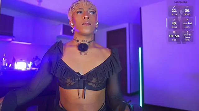 AmberRaus online show from November 14, 2025, 3:21 am