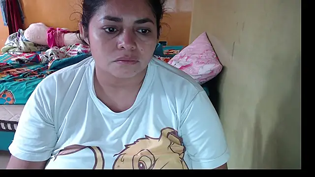 yulieth bbw online show from September 29, 2025, 12:00 pm