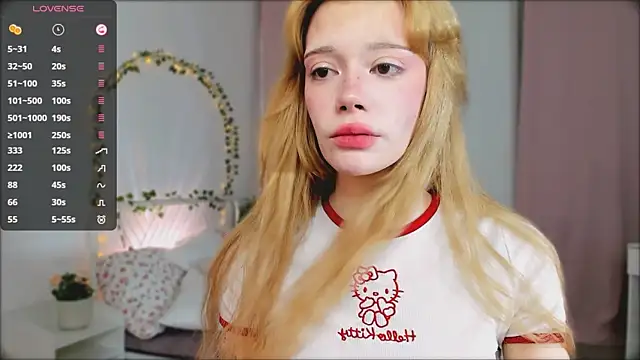 boobsybootie online show from March 12, 2026, 9:08 pm