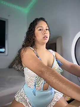 Snapshot of Shara_dreams chatting on October 12, 2025, 11:17 pm Shara dreams online show from October 12, 2025, 11:17 pm