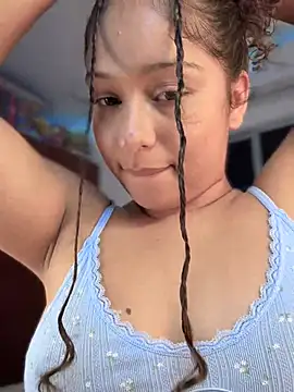 Snapshot of Shara_dreams chatting on February 11, 2025, 2:35 am Shara dreams online show from February 11, 2025, 2:35 am