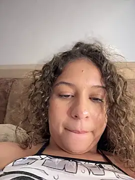 Snapshot of Shara_dreams chatting on March 6, 2025, 1:48 am Shara dreams online show from March 6, 2025, 1:48 am