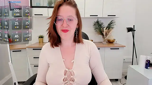Snapshot of Charmy_Gracy chatting on May 30, 2026, 12:22 pm Charmy Gracy online show from May 30, 2026, 12:22 pm