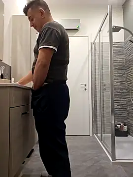 kekko-1982 online show from December 20, 2024, 12:05 pm