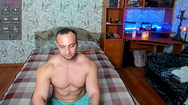 michaelbradleu online show from March 19, 2025, 10:31 pm