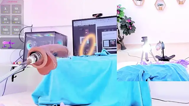 naty girl  online show from October 1, 2025, 12:20 pm