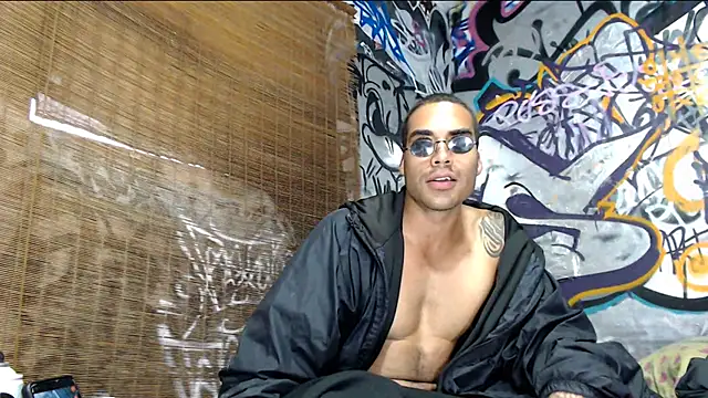 Justin Frank online show from March 11, 2025, 8:09 pm