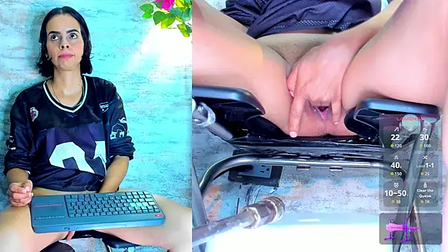 Amelia Myers online show from October 2, 2025, 8:12 pm